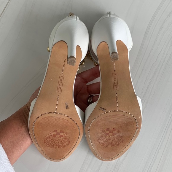 Vince Camuto sandals - Picture 6 of 7